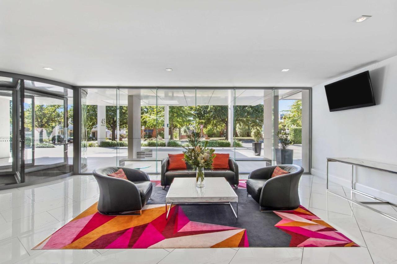 Adina Serviced Apartments Canberra Dickson Exterior photo